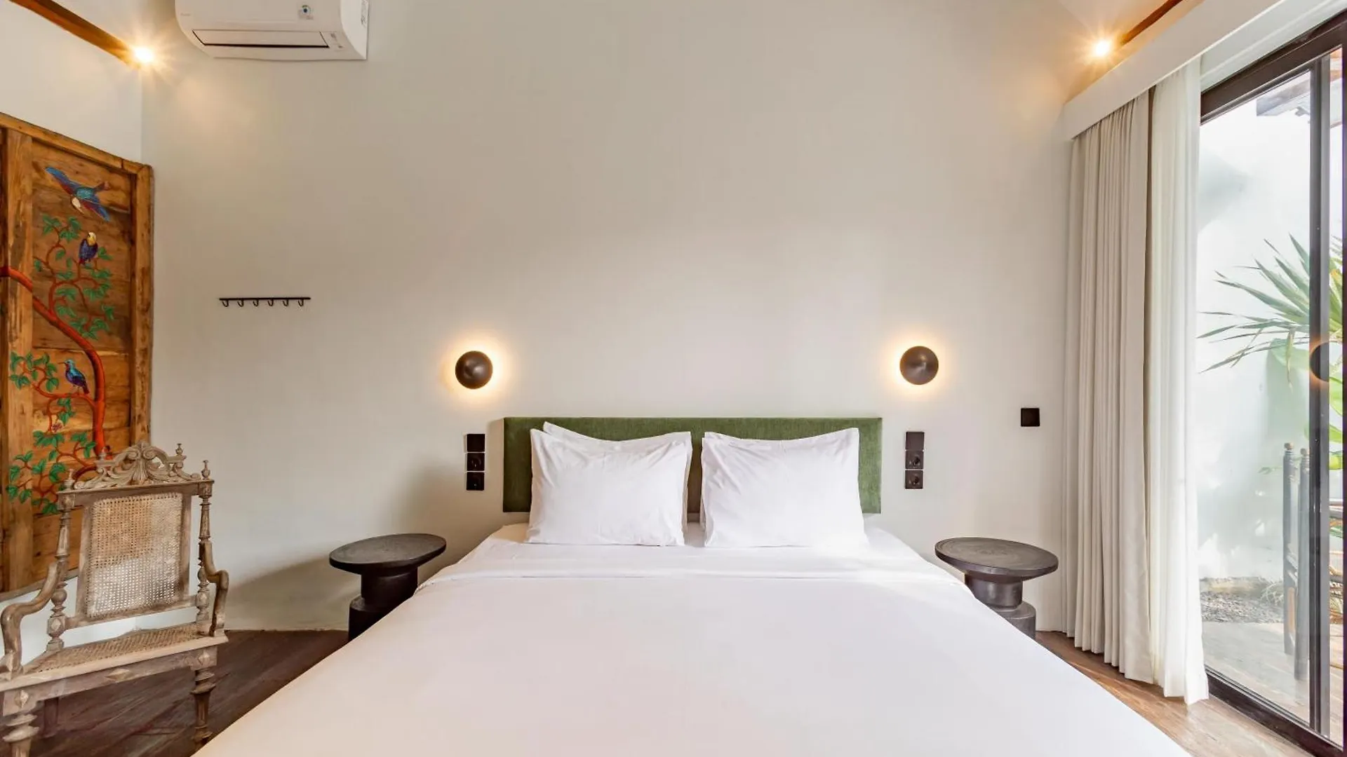 Villa Gambar - Comfortable Modern Mix 3Br Villa With Large Private Pool, 10 Minutes To The Beach Canggu